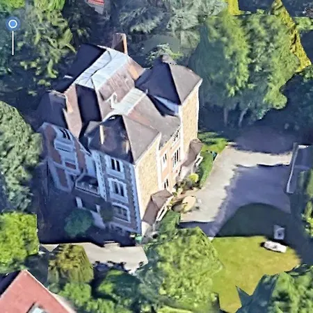 Villa De Caractere 8 A 15p, 350 M2 - 15 Mn Paris, 10 Mn Versailles