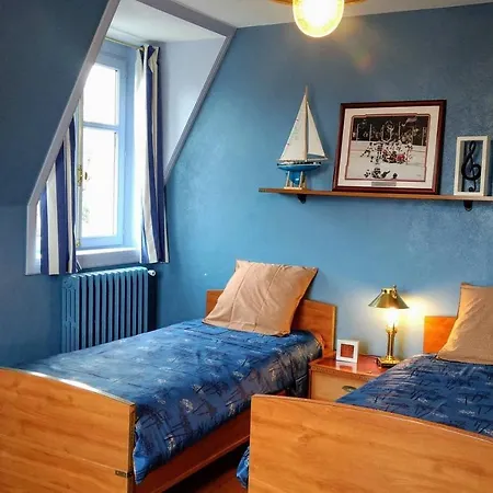 De Caractere 8 A 15p, 350 M2 - 15 Mn Paris, 10 Mn Versailles La Celle-Saint-Cloud